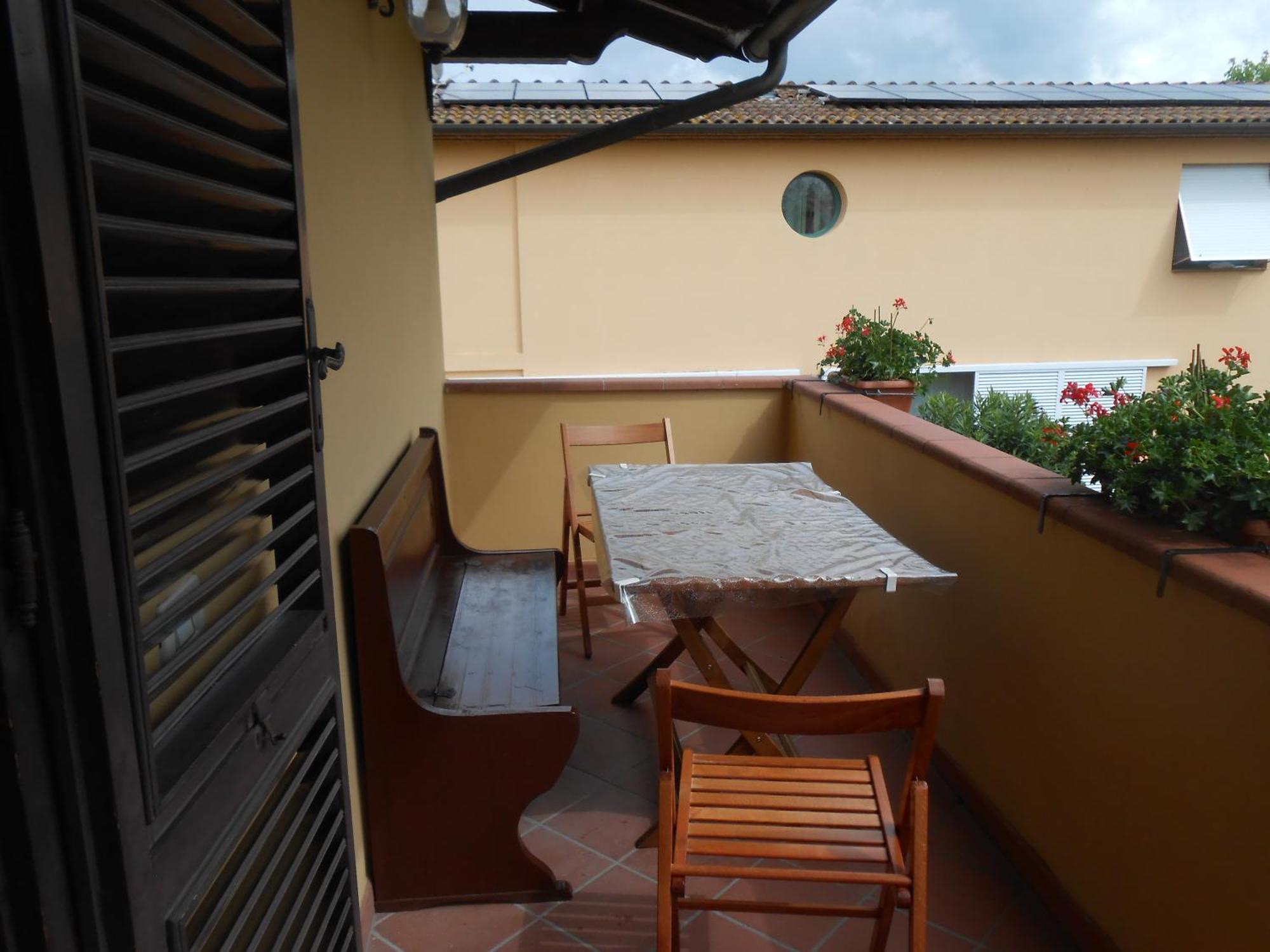 Casa Vacanze Orsi Lucca Bagian luar foto