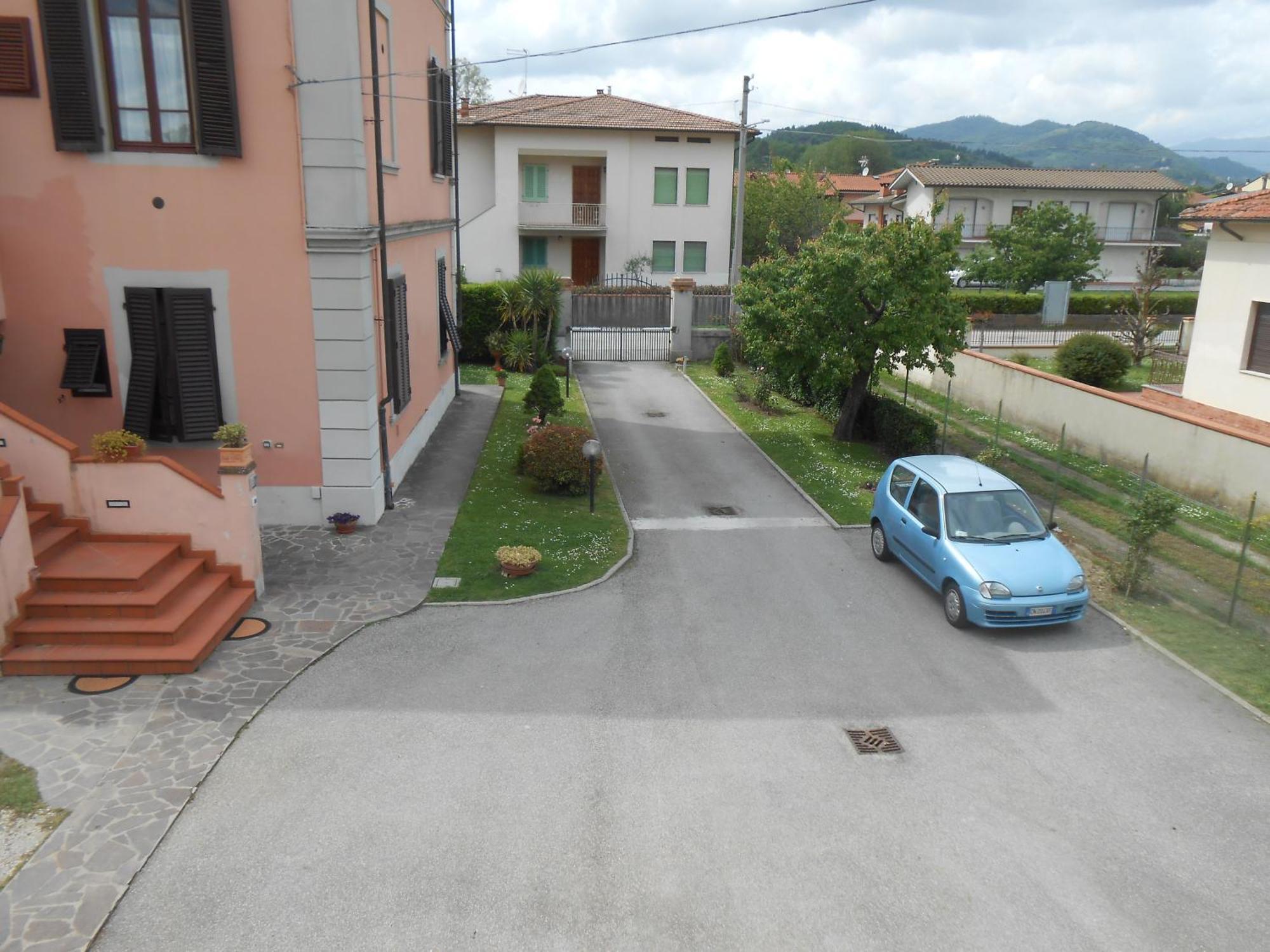 Casa Vacanze Orsi Lucca Bagian luar foto