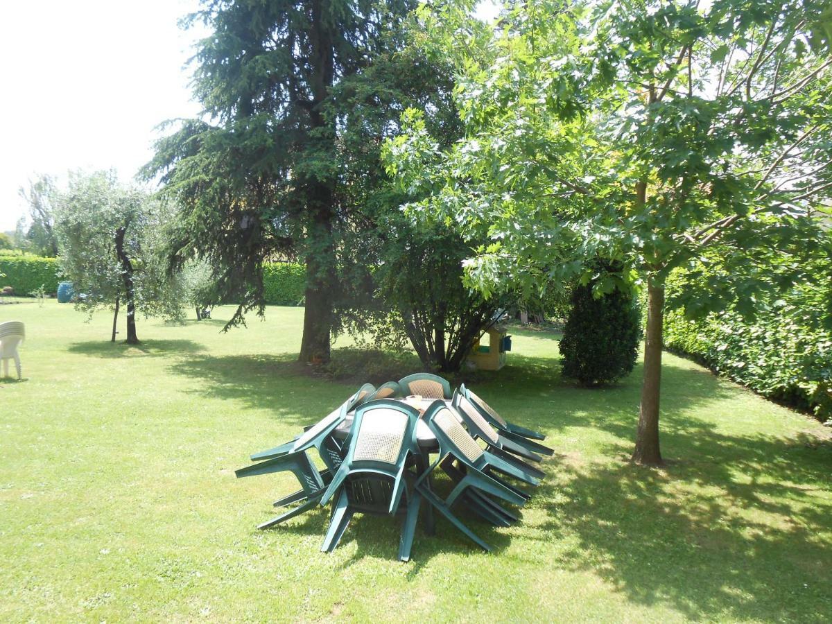 Casa Vacanze Orsi Lucca Bagian luar foto