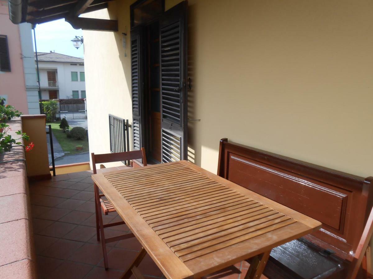 Casa Vacanze Orsi Lucca Bagian luar foto