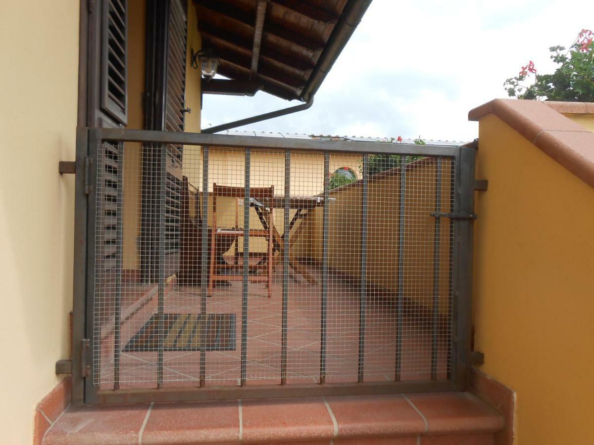 Casa Vacanze Orsi Lucca Bagian luar foto